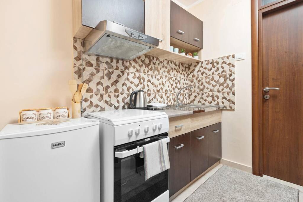 Apartment Milos Котор Экстерьер фото